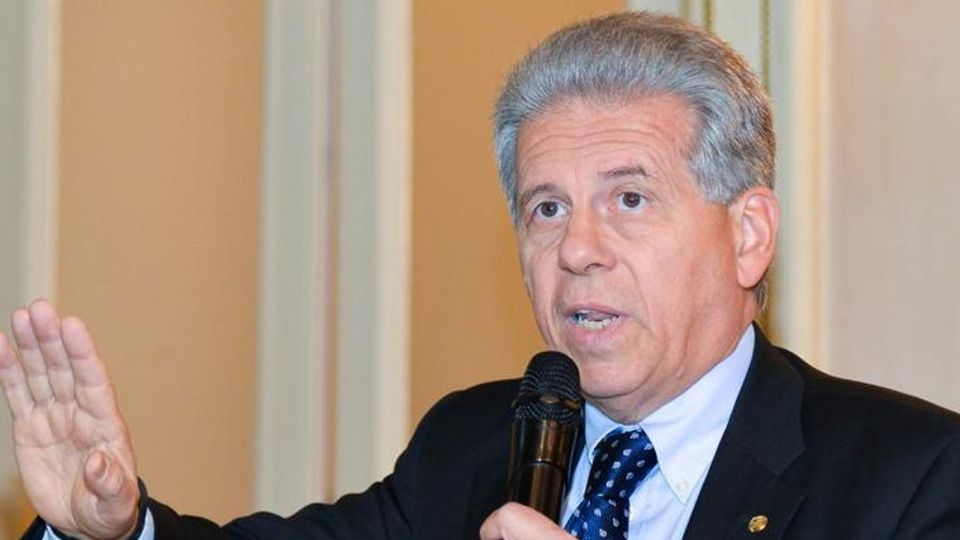 «Dati sull’epidemia sono ancora incerti Allentare le norme? Serve altro tempo» «Dati sull’epidemia sono ancora incerti Allentare le norme? Serve altro tempo»