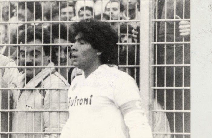 Diego Armando Maradona allo stadio Sinigaglia di Como