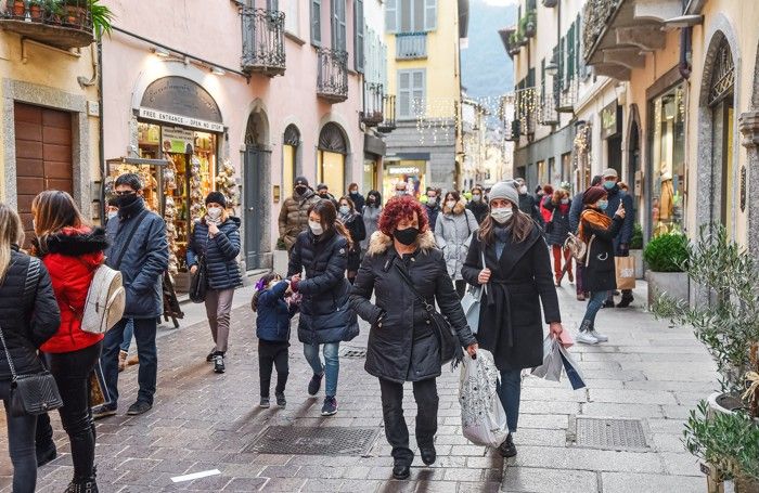 Como: shgpping in centro