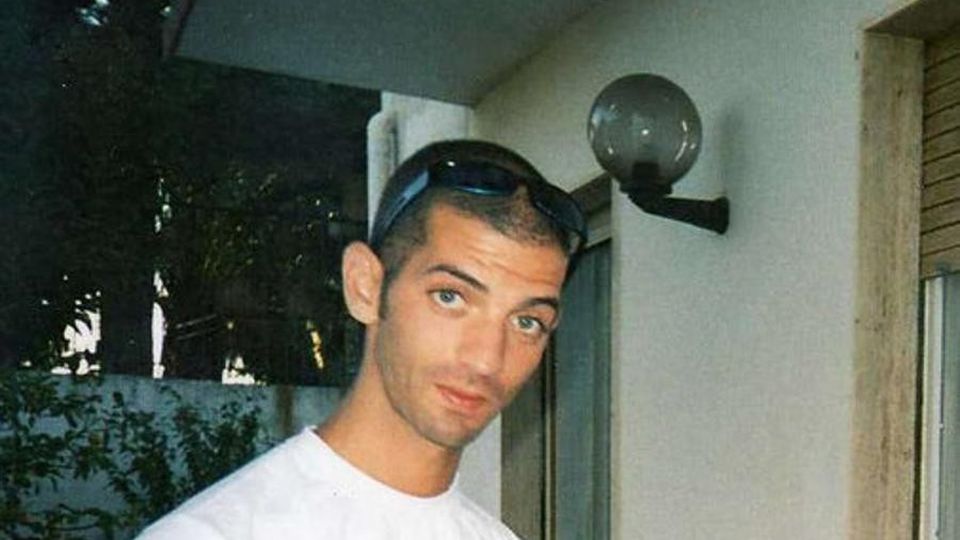 Scomparso 11 anni fa Appello a “Chi l’ha visto?” Scomparso 11 anni fa Appello a “Chi l’ha visto?”