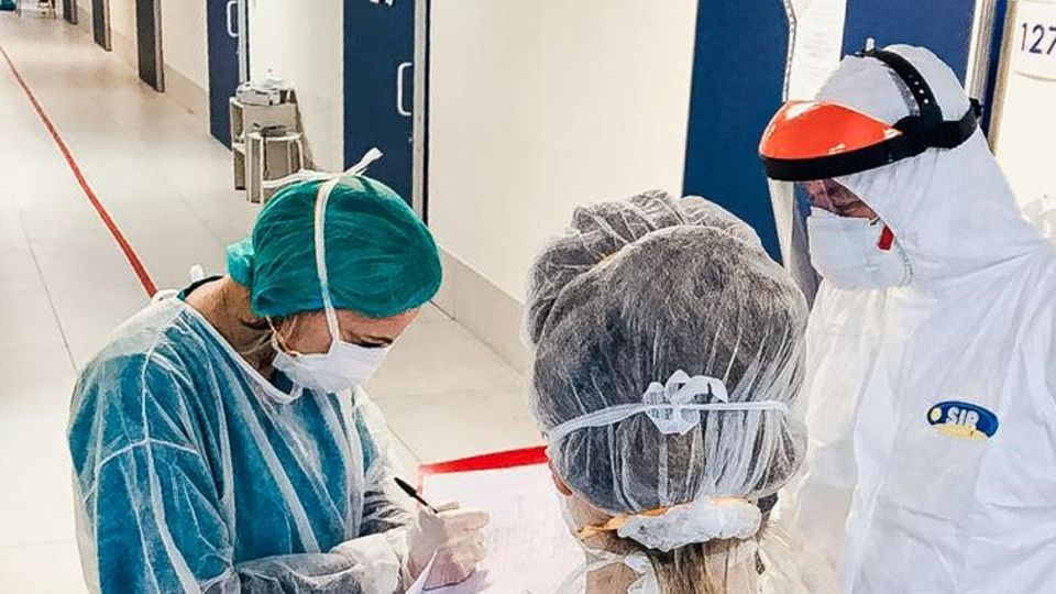 Coronavirus, altri casi positivi Ma cala il numero dei ricoveri Coronavirus, altri casi positivi Ma cala il numero dei ricoveri