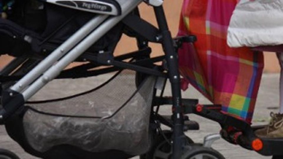 Emergenza coronavirus Bambini, il via libera dura una giornata «No alle passeggiate» Emergenza coronavirus Bambini, il via libera dura una giornata «No alle passeggiate»