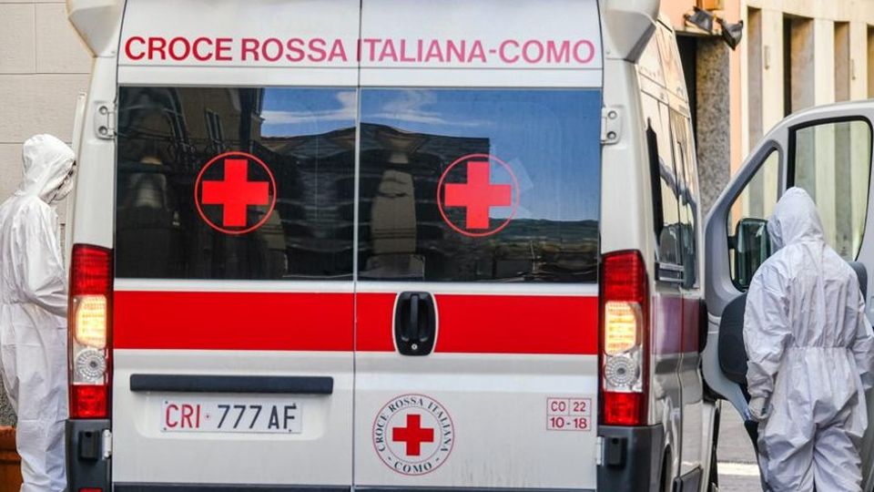 Coronavirus a Como Raddoppiano tamponi e contagi Nove i decessi Coronavirus a Como Raddoppiano tamponi e contagi Nove i decessi