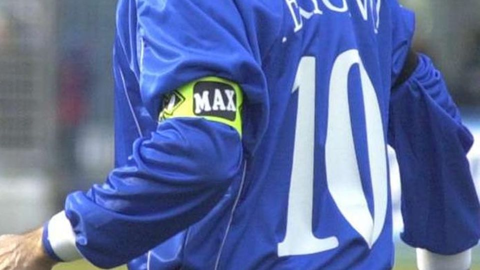 Viaggio tra gli eroi azzurri I numeri 10 “do Brasil” Viaggio tra gli eroi azzurri I numeri 10 “do Brasil”