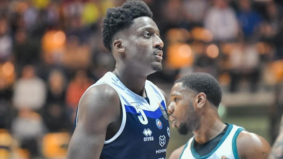Abass: «Gli italiani costano di più? Per me è una scusa» Abass: «Gli italiani costano di più? Per me è una scusa»