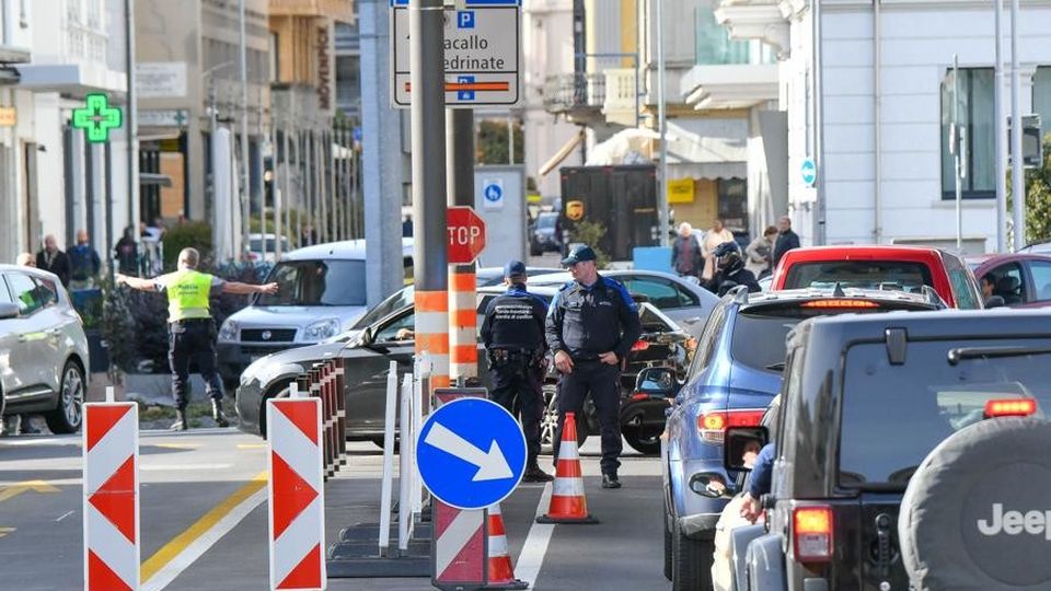 La Svizzera ha deciso Frontiere riaperte soltanto dal 15 giugno La Svizzera ha deciso Frontiere riaperte soltanto dal 15 giugno