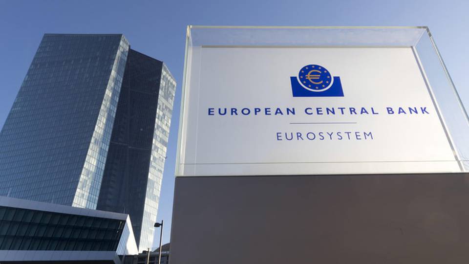 La Bce rilancia il Qe pandemico, altri 600 miliardi La Bce rilancia il Qe pandemico, altri 600 miliardi