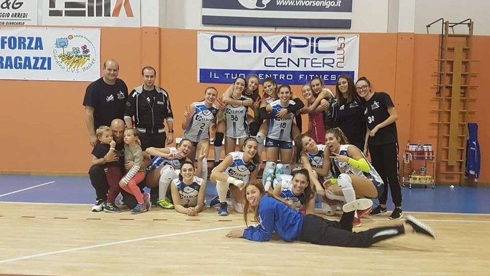 La normalità va presa a schiacciate «Per ora c’è il pallone, e non è poco» La normalità va presa a schiacciate «Per ora c’è il pallone, e non è poco»