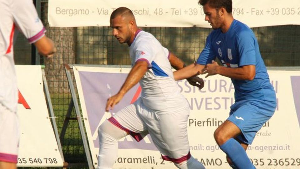 Colpo Pontelambrese Arriva bomber Castagna Colpo Pontelambrese Arriva bomber Castagna
