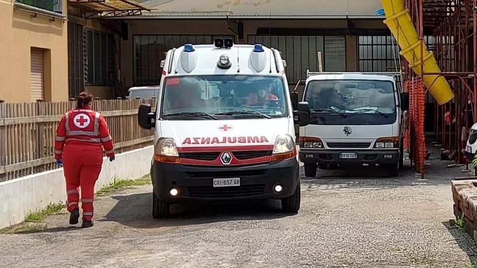 Operaio si ferisce in cantiere Soccorsi mobilitati a Mariano Operaio si ferisce in cantiere Soccorsi mobilitati a Mariano