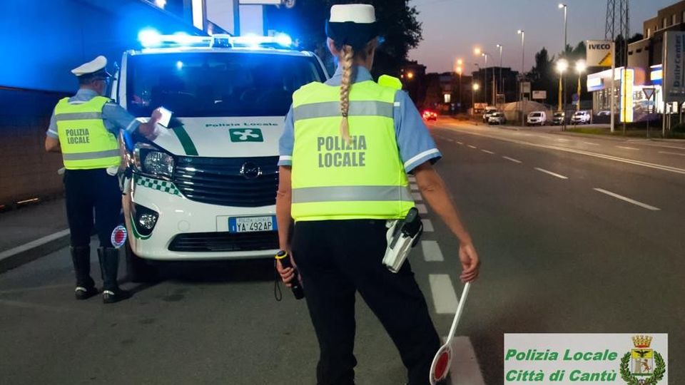 Tre agenti in più e nuove strategie Controlli migliori non solo a Cantù Tre agenti in più e nuove strategie Controlli migliori non solo a Cantù