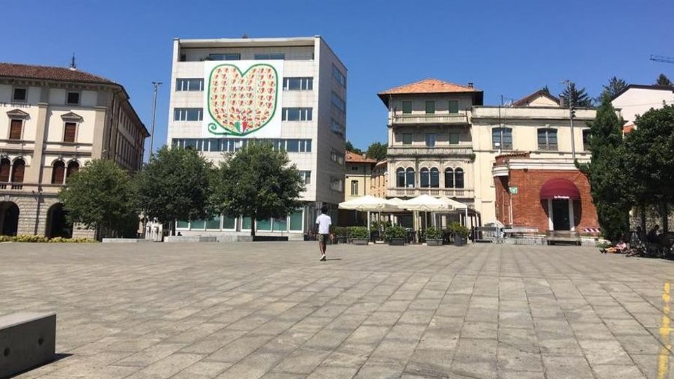 Cantù chiusa per ferie: è il deserto «Ma sarà solo per una settimana» Cantù chiusa per ferie: è il deserto «Ma sarà solo per una settimana»