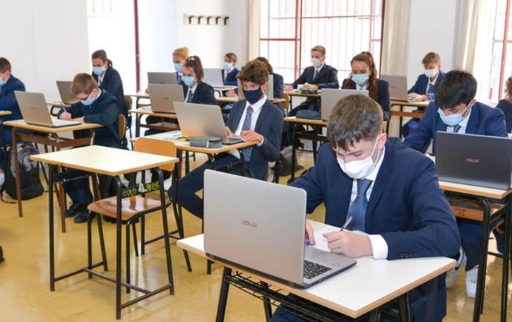 I medici: «Il virus ritorna Dobbiamo prepararci»