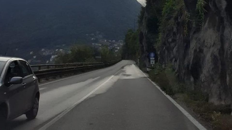 Riaperta la Regina 11 giorni dopo la frana Riaperta la Regina 11 giorni dopo la frana