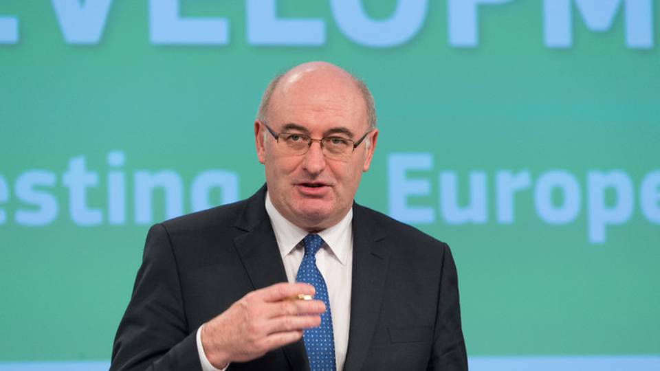 Covid: Hogan viola norme, von der Leyen chiede chiarimenti Covid: Hogan viola norme, von der Leyen chiede chiarimenti