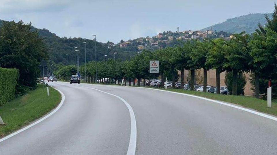Canzo, allarme dopo l’incidente mortale «Mettete un guardrail sulla provinciale» Canzo, allarme dopo l’incidente mortale «Mettete un guardrail sulla provinciale»