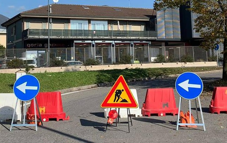 Nuovi asfalti e code a Casiglio Giorni di passione per chi viaggia