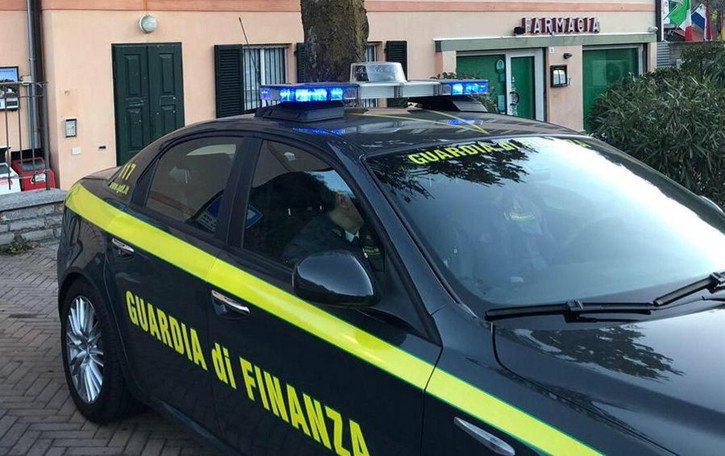 Processo d’Appello per corruzione Faloppio, consigliera condannata a 3 anni