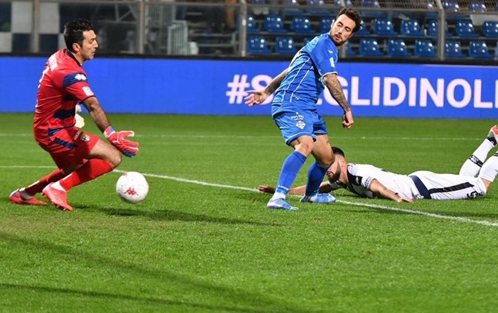 Como, che peccato Raggiunto nel finale