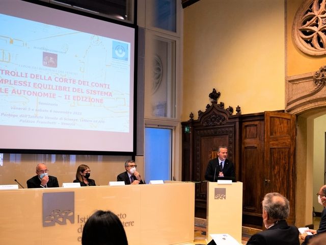 CRV - Ciambetti apre la due giorni di studi sui controlli magistratura contabile 
