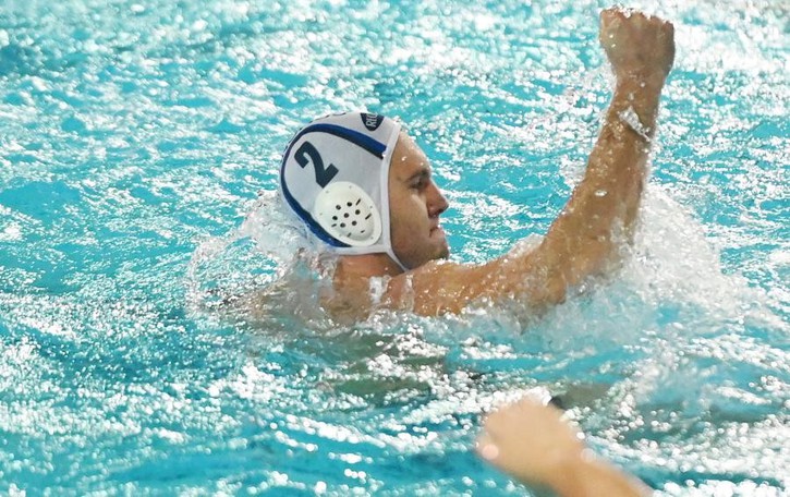 Como Nuoto all’ora di pranzo Un posto a tavola per Bologna