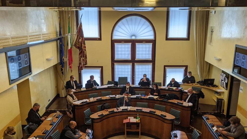 CRV - Monitoraggio degli obiettivi attuativi delle linee strategiche del 2020 CRV - Monitoraggio degli obiettivi attuativi delle linee strategiche del 2020
