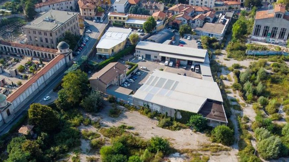Lo scandalo Ticosa Il Comune dorme mesi e perde 43mila euro Lo scandalo Ticosa Il Comune dorme mesi e perde 43mila euro