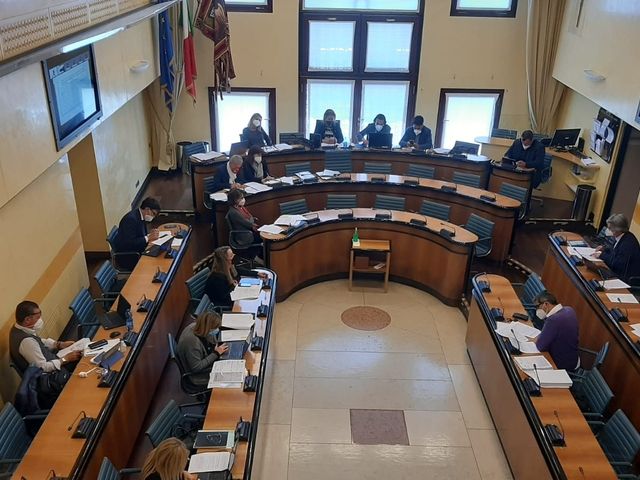 CRV - Rendiconto generale della Regione 2020. Ordinamentale 2021. Deroghe contenimento consumo suolo CRV - Rendiconto generale della Regione 2020. Ordinamentale 2021. Deroghe contenimento consumo suolo