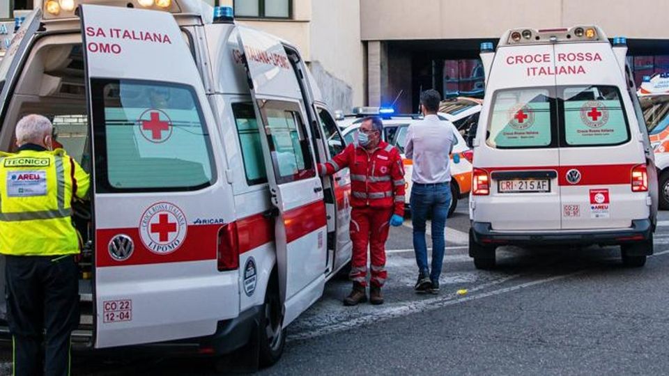 Coltellate, calci in testa, caccia all’uomo Ma il magistrato dice no all’arresto Coltellate, calci in testa, caccia all’uomo Ma il magistrato dice no all’arresto