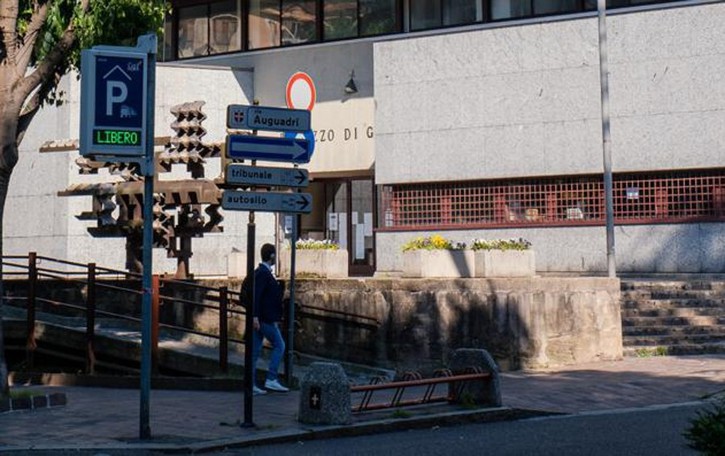 False fatture per le ditte tessili cinesi A Como il quartier generale degli evasori