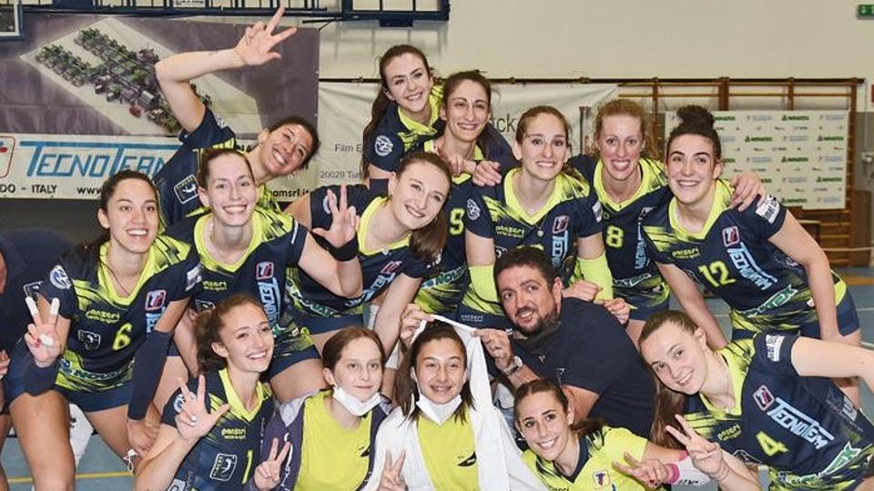 Tecnoteam e la finale Schermo gigante ad Albese Tecnoteam e la finale Schermo gigante ad Albese