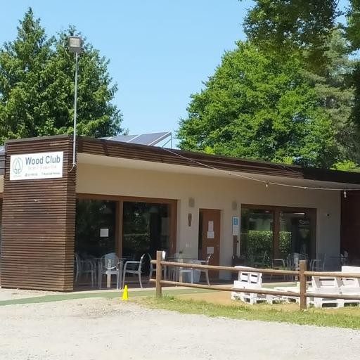 Appiano, balli proibiti al bar Multa e licenza sospesa Cronaca