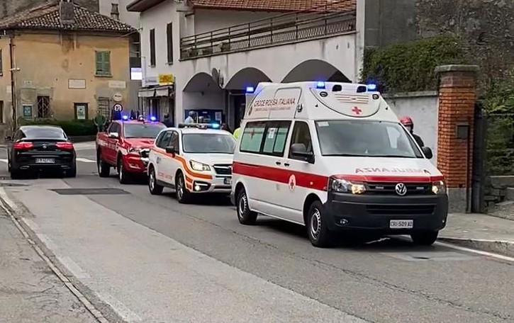 Valbrona, scivola sulle scale e muore Dolore per l’anziana villeggiante