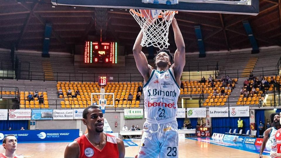 Cantù, l’ora delle amichevoli Contro Trento e Verona Cantù, l’ora delle amichevoli Contro Trento e Verona