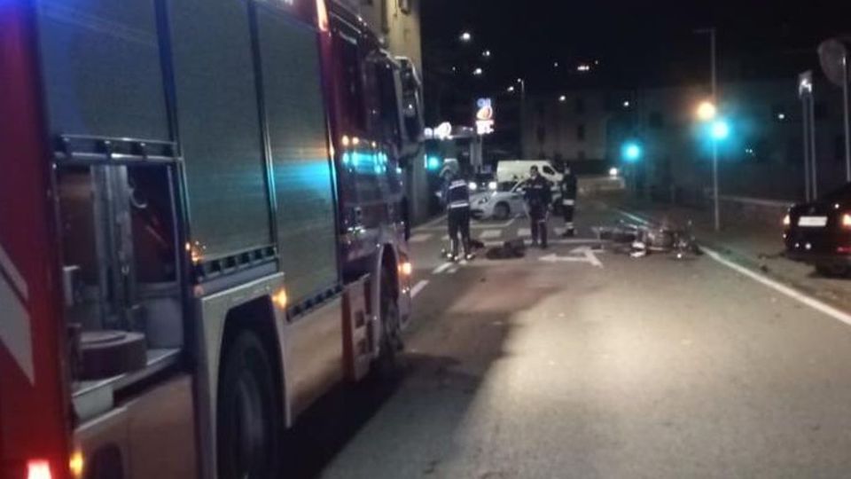 Schianto nella notte a Tavernola Muore motociclista di 30 anni Schianto nella notte a Tavernola Muore motociclista di 30 anni