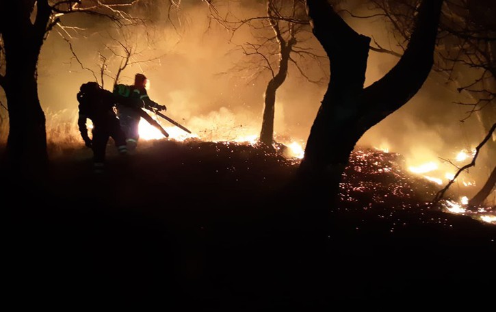 L’incendio sul Palanzone Identificati due sospetti