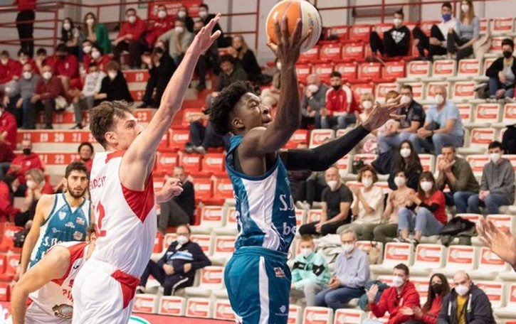 Cantù-Piacenza, la gara dei record E con Bryant sulle orme di Gaines