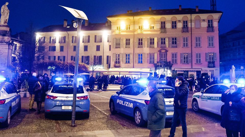 Minorenne violentata a Como dall’amico di 17 anni «Percorso di recupero» Minorenne violentata a Como dall’amico di 17 anni «Percorso di recupero»