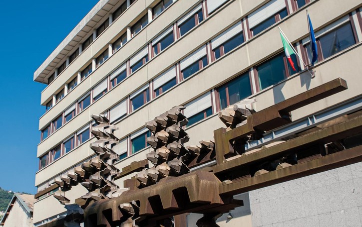 Raid del terrore, due giovani a processo Usavano manganelli e scariche elettriche