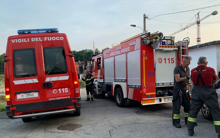 «Un aereo è precipitato a Orsenigo» Nessuna traccia, interrotte le ricerche