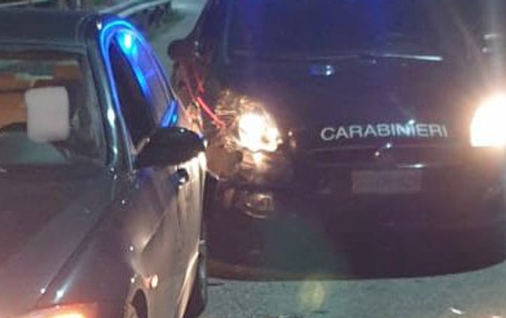 Gravedona, travolge un carabiniere Inseguito per sei chilometri: arrestato
