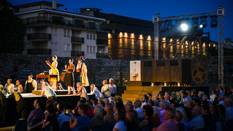 Un “Elisir” corale da bere d’un fiato: Como si conferma Città della Musica Un “Elisir” corale da bere d’un fiato: Como si conferma Città della Musica