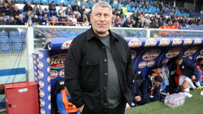Ca Uez Roberts: «Un’ottima partita. Con carattere e personalità» - Sport ...