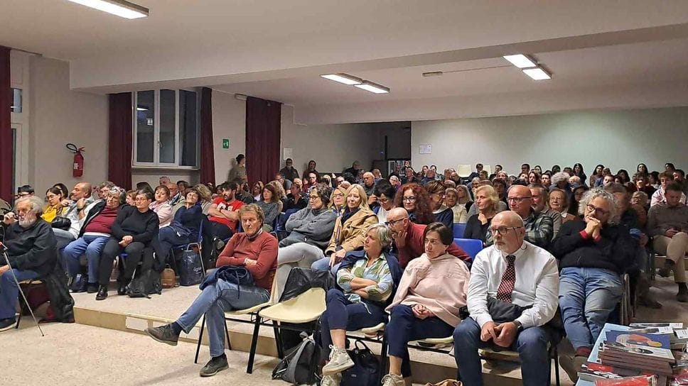 Il pubblico presente alla serata Il pubblico presente alla serata