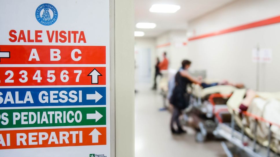 Aumenta la pressione su Pronto soccorsi: la maggior parte degli accessi di questi giorni riguarda sindromi attribuibili a virus influenzali Aumenta la pressione su Pronto soccorsi: la maggior parte degli accessi di questi giorni riguarda sindromi attribuibili a virus influenzali