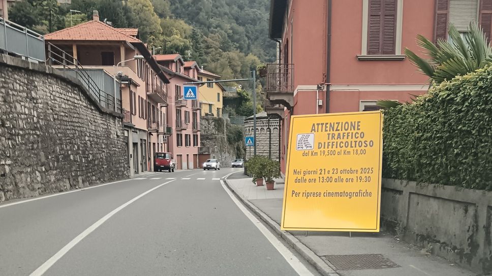 Uno dei cartelli sulla Regina Uno dei cartelli sulla Regina