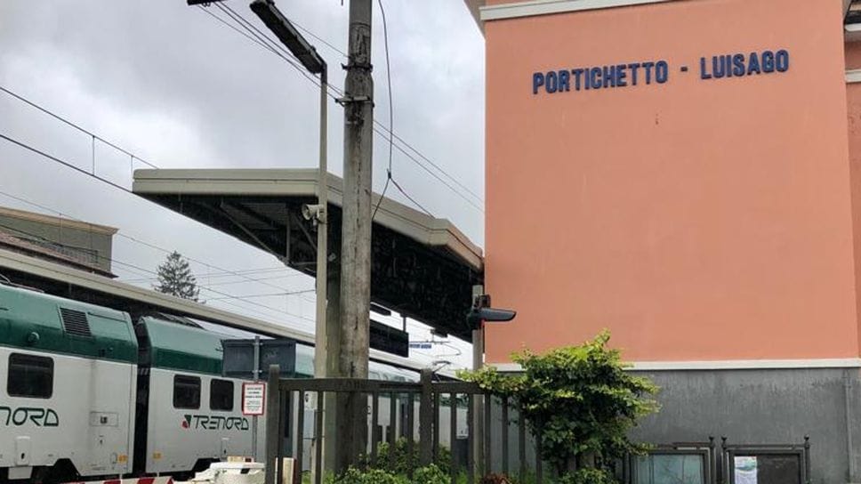 Ieri pomeriggio un treno bloccato per una lite a bordo Ieri pomeriggio un treno bloccato per una lite a bordo