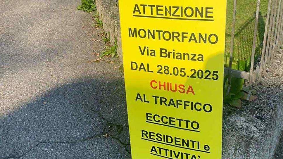 Uno dei cartelli presenti in paese