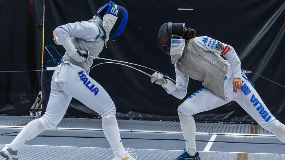 Carlotta Ferrari, a sinistra, ha conquistato l’argento in Spagna