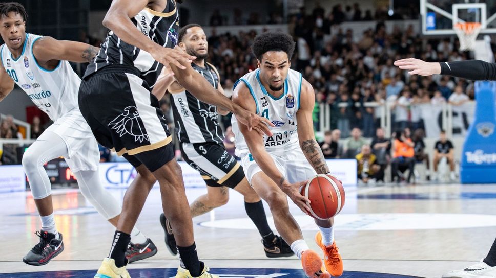 Gylard cerca di farsi spazio nella difesa di Trento Gylard cerca di farsi spazio nella difesa di Trento